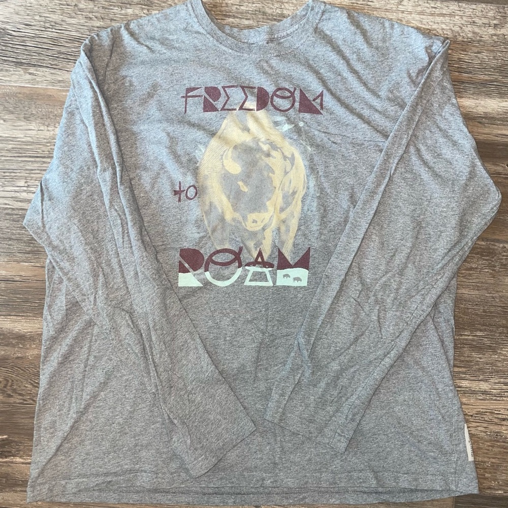 Patagonia Graphic Tee - Long Sleeve